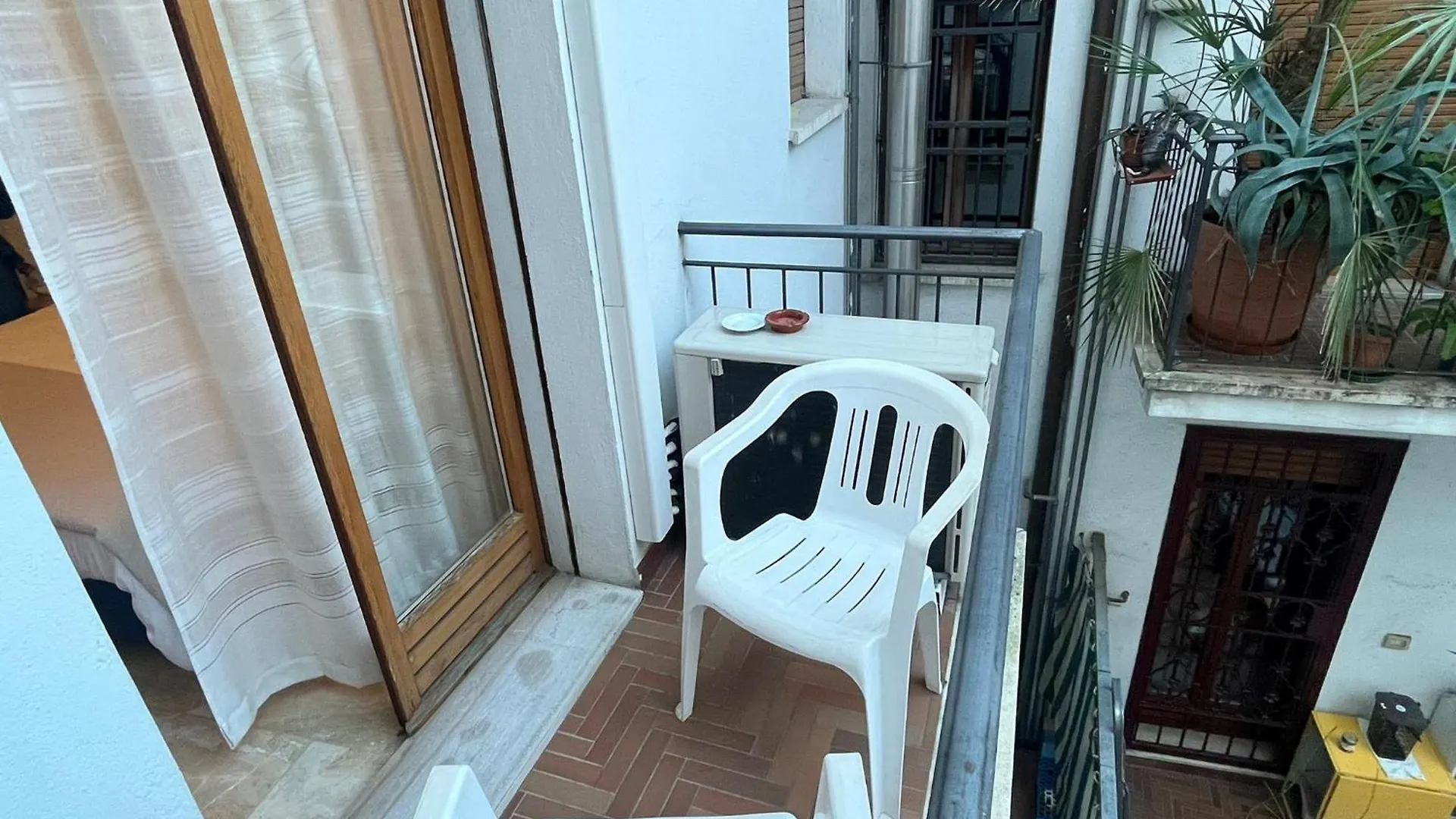 Apartment Suite Marilu - 2 Bedrooms In The City Centre Bologna Italy