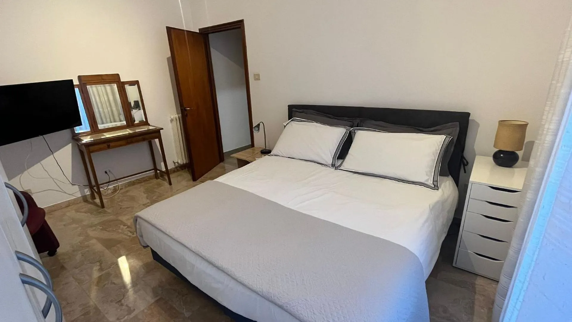 Suite Marilu - 2 Bedrooms In The City Centre Bologna Italy